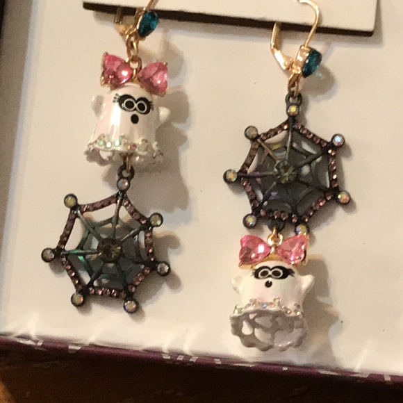 Betsey Johnson Boo Halloween ghost earrings NEW - Picture 2 of 5